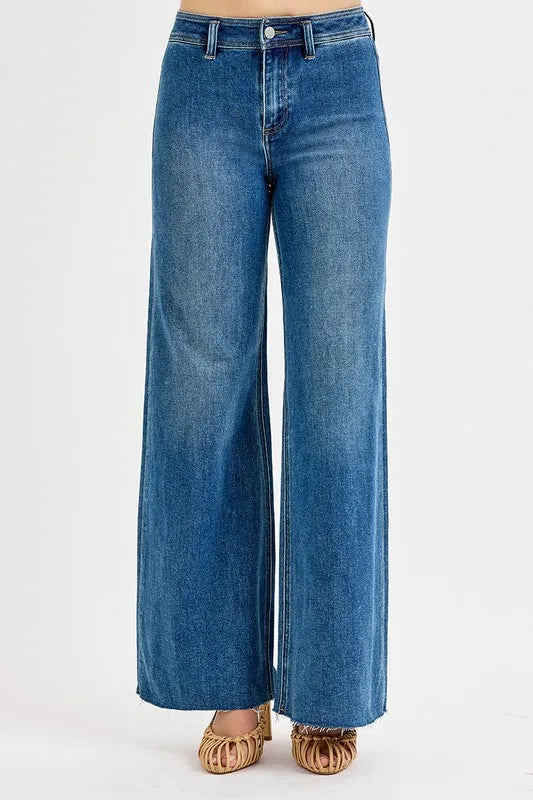 RISEN High-Waisted Wide Leg Jeans in MEDIUM (Size 3(26))