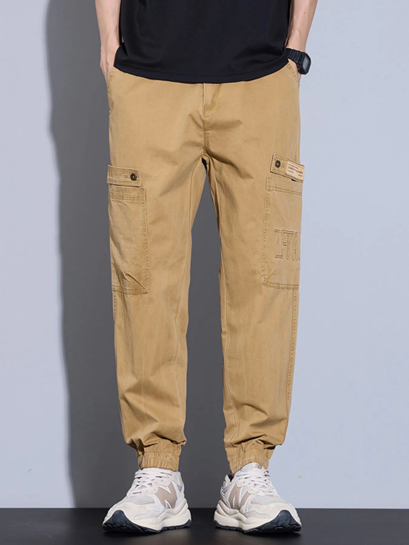 Men's Plus Size Casual Cargo Pants in BLACK (Size 2XL)